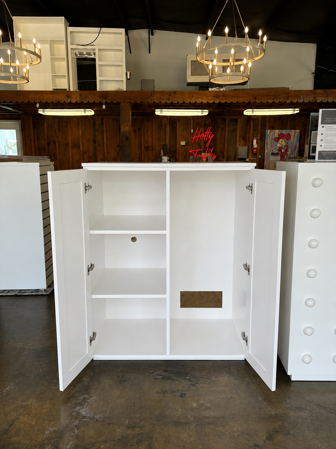 Cedar Bucket NEW Middle Cabinet