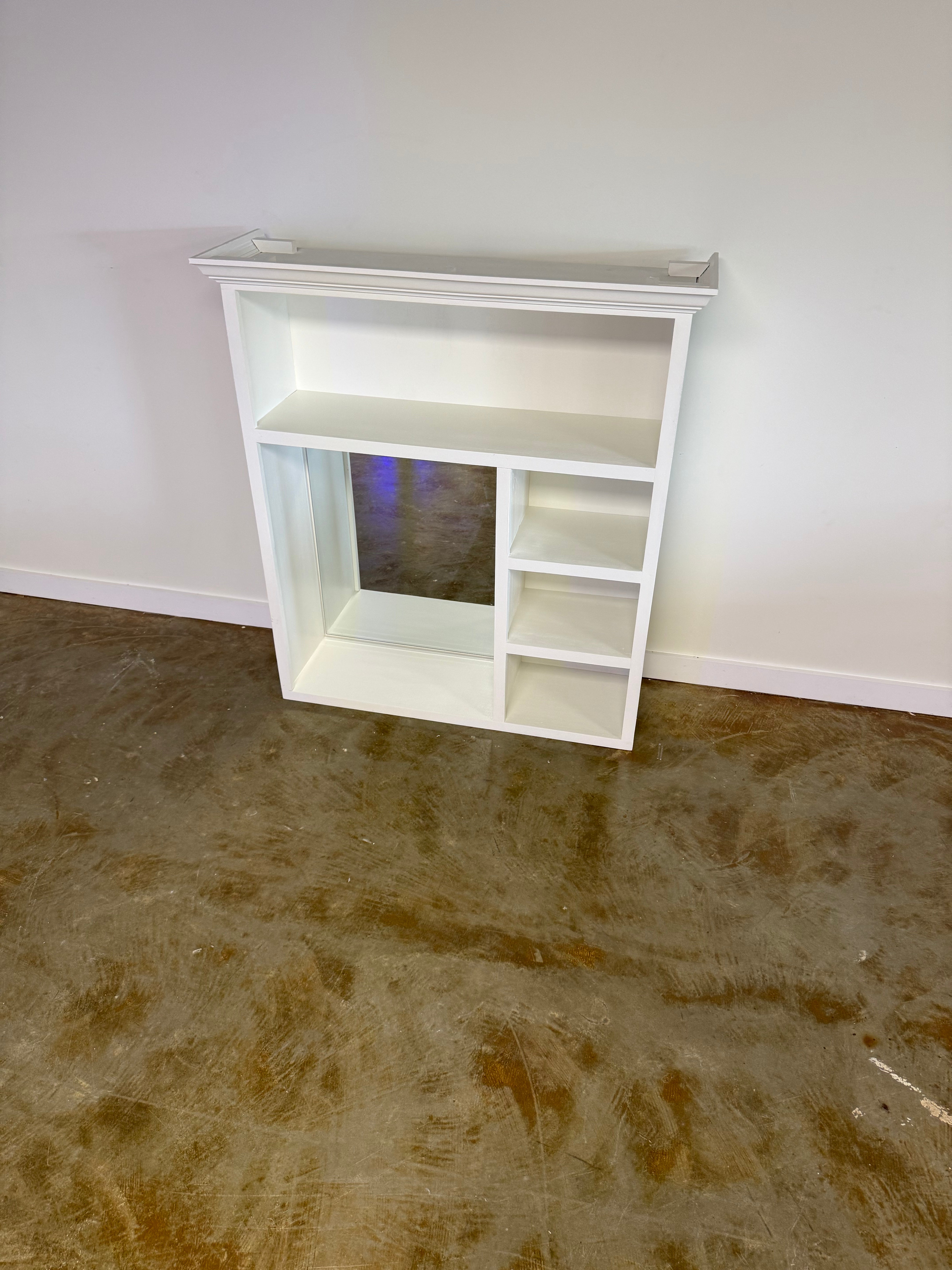 White Desk Hutch (High Trim + Mirror)