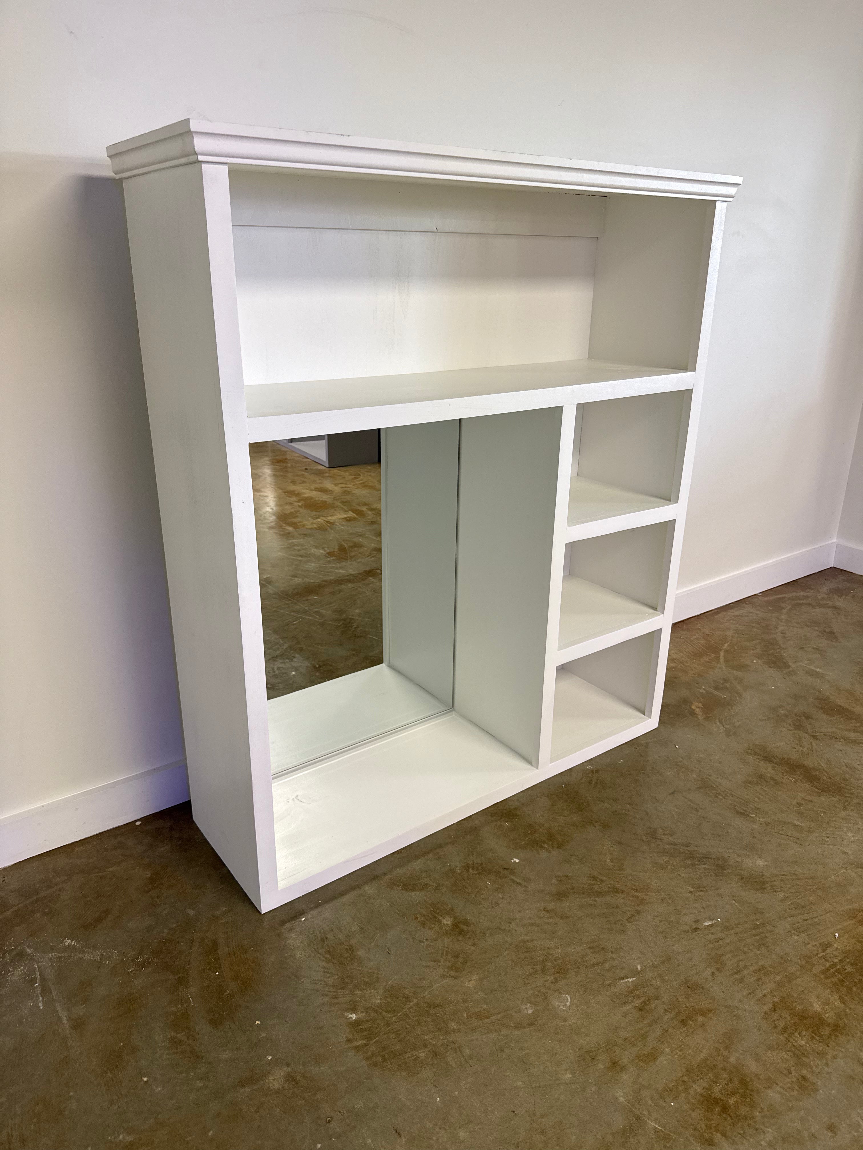 White Desk Hutch (Low Trim + Mirror)