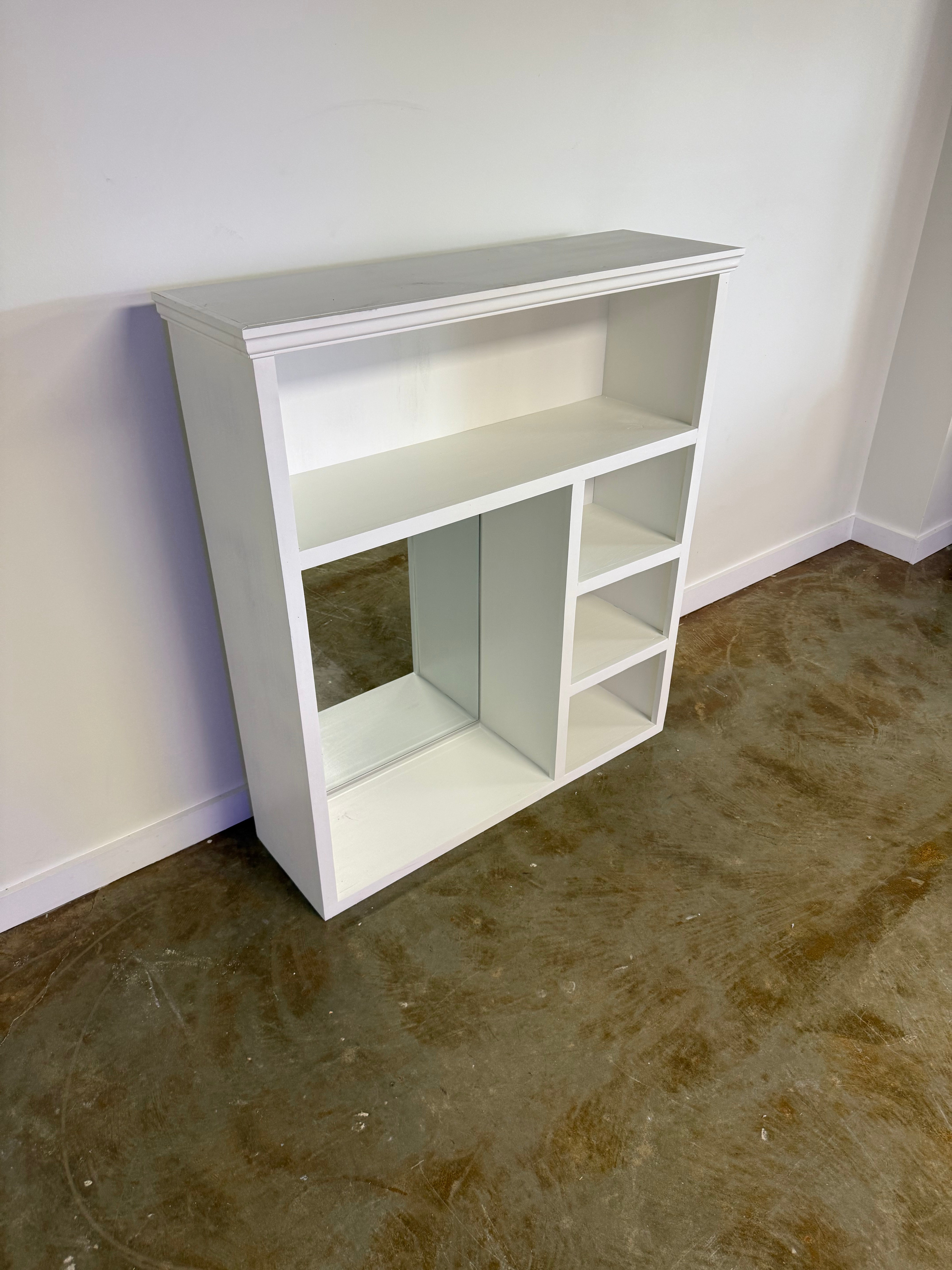 White Desk Hutch (Low Trim + Mirror)