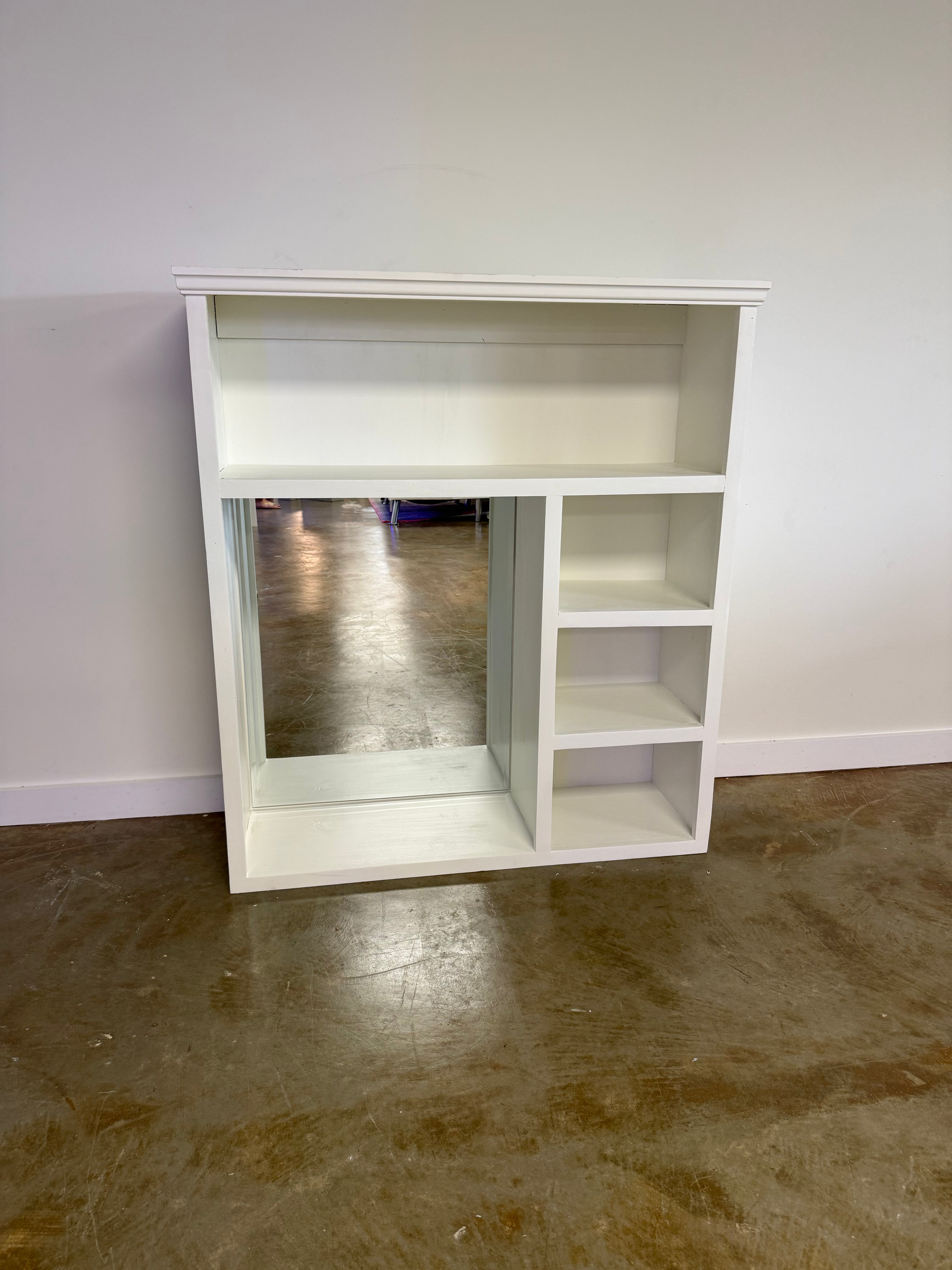 White Desk Hutch (Low Trim + Mirror)