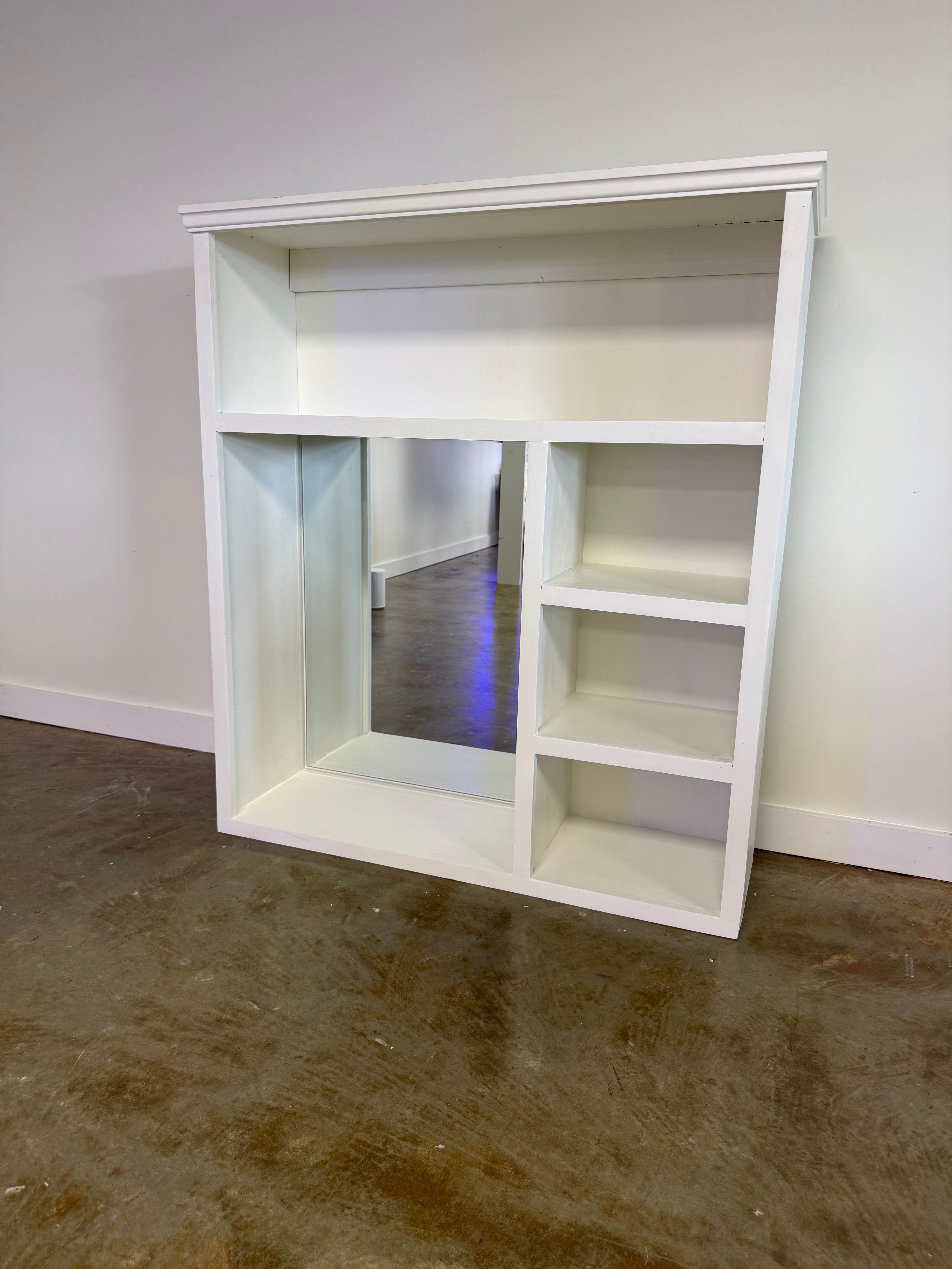 White Desk Hutch (Low Trim + Mirror)