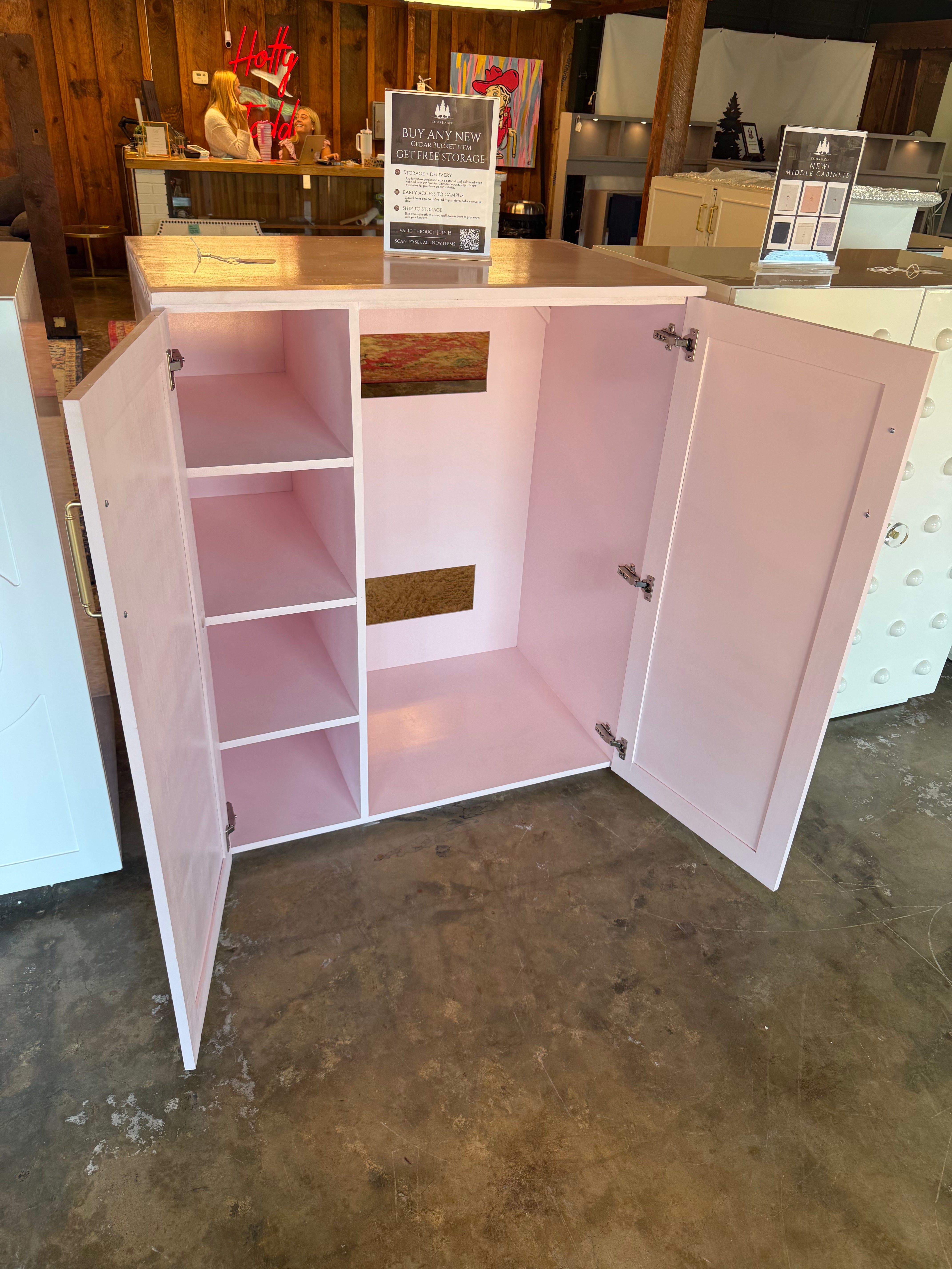 New Middle Cabinet with Doors