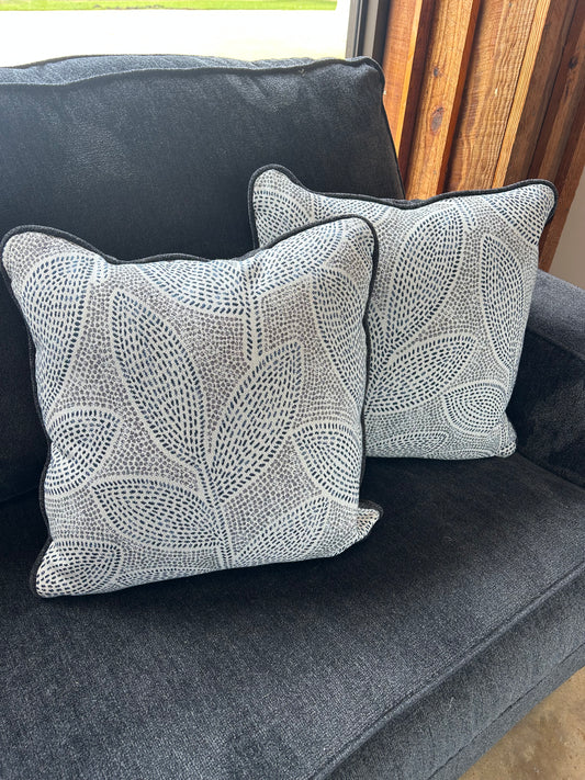 Navy Pillow Set